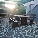 Bugenvila Селине
